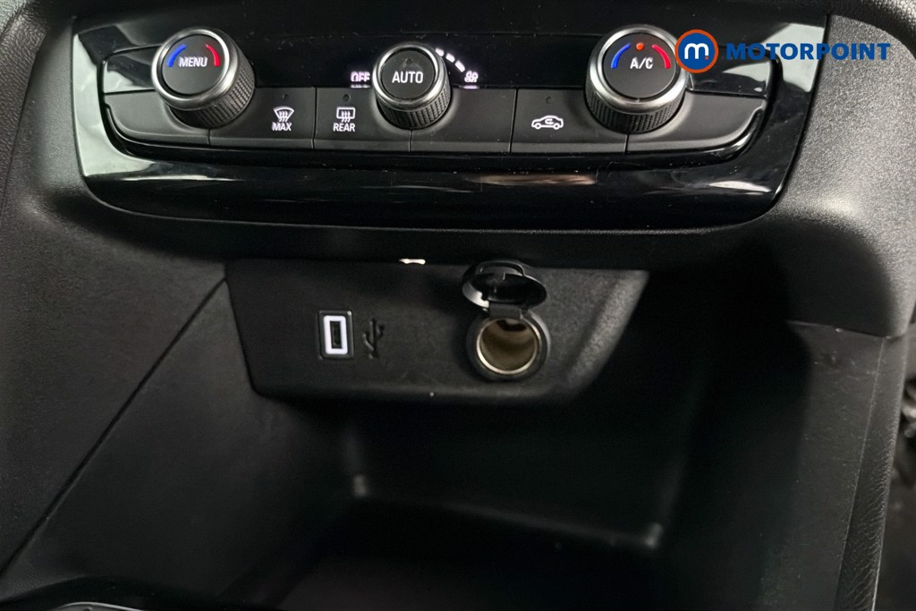 Vauxhall Corsa GS Manual Petrol Hatchback - Stock Number (1641466) - 17th supplementary image