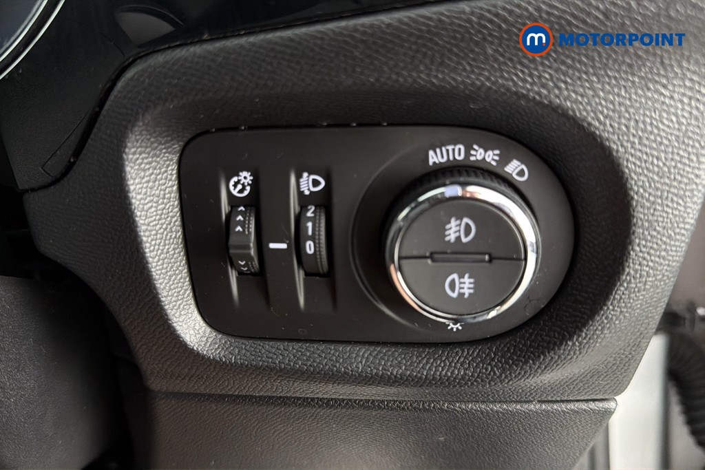 Vauxhall Corsa GS Manual Petrol Hatchback - Stock Number (1641466) - 18th supplementary image