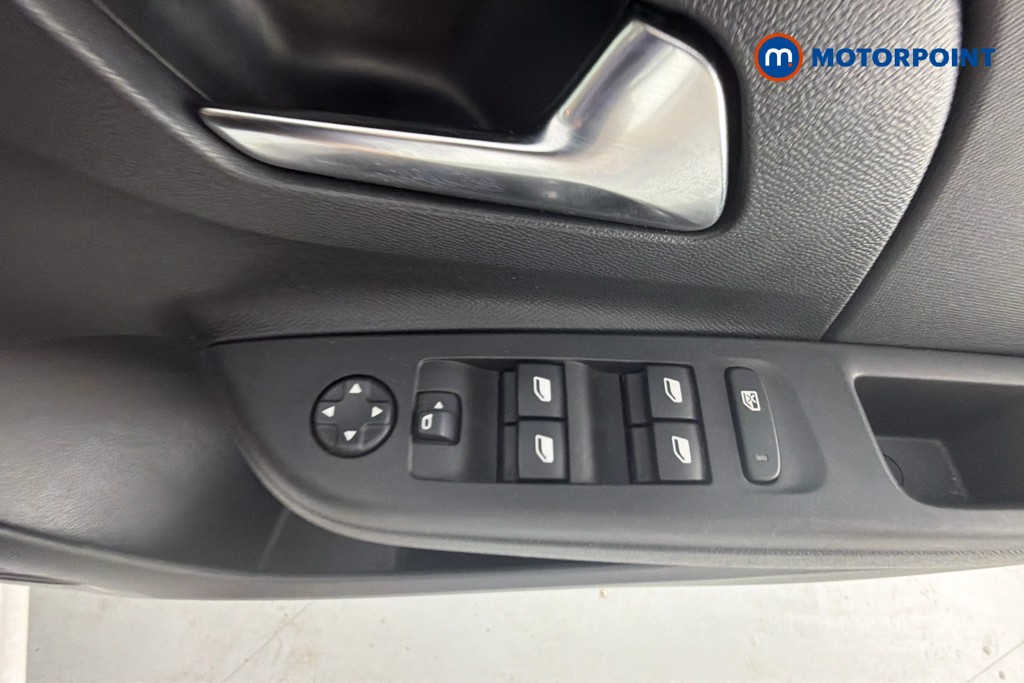 Vauxhall Corsa Design Manual Petrol Hatchback - Stock Number (1641548) - 20th supplementary image