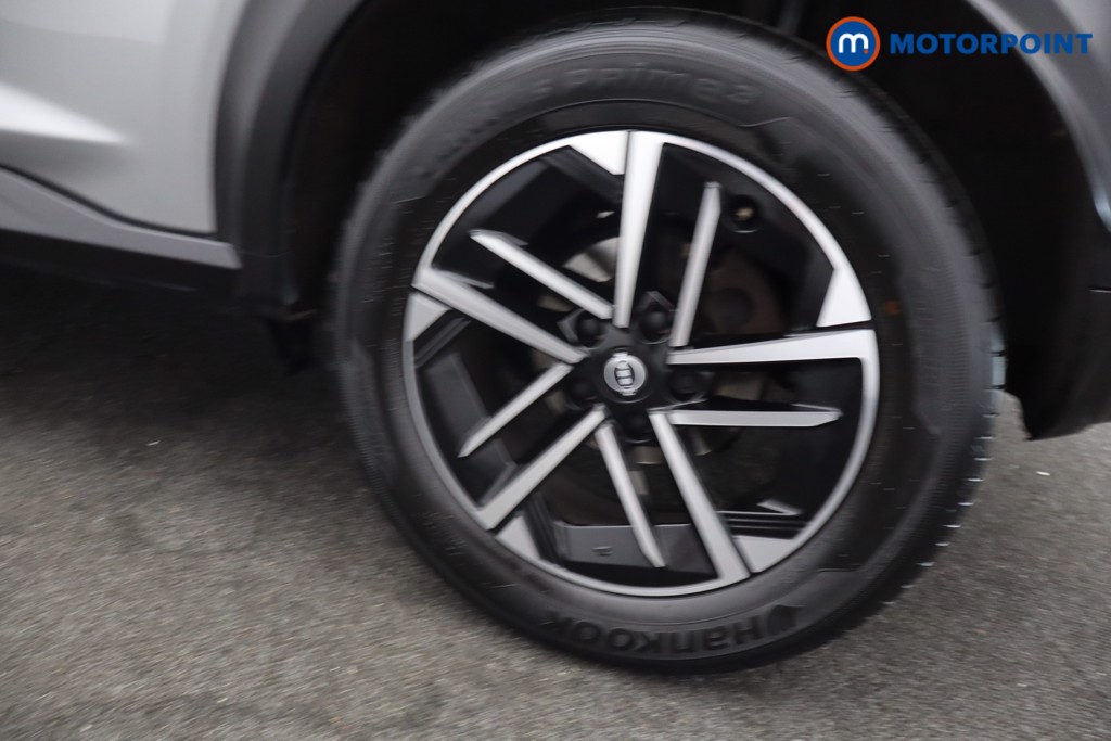 Nissan Juke N-Connecta Automatic Petrol SUV - Stock Number (1642374) - 28th supplementary image