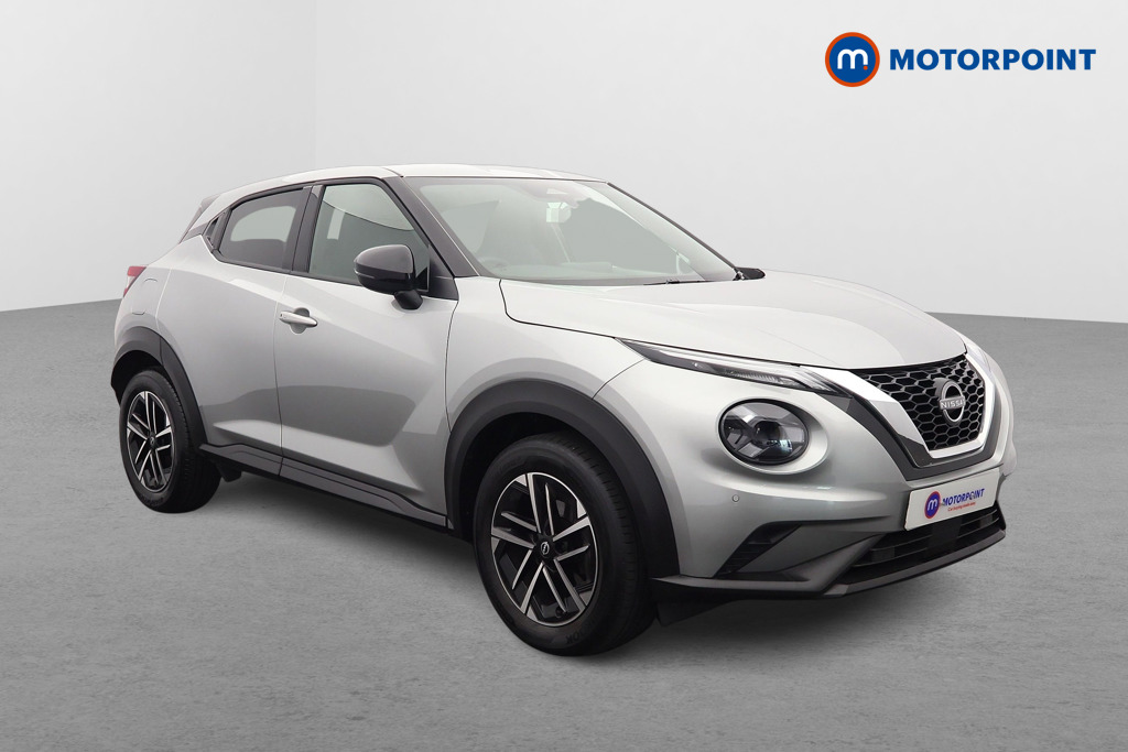 Nissan Juke N-Connecta Automatic Petrol SUV - Stock Number (1642374) - Drivers side front corner