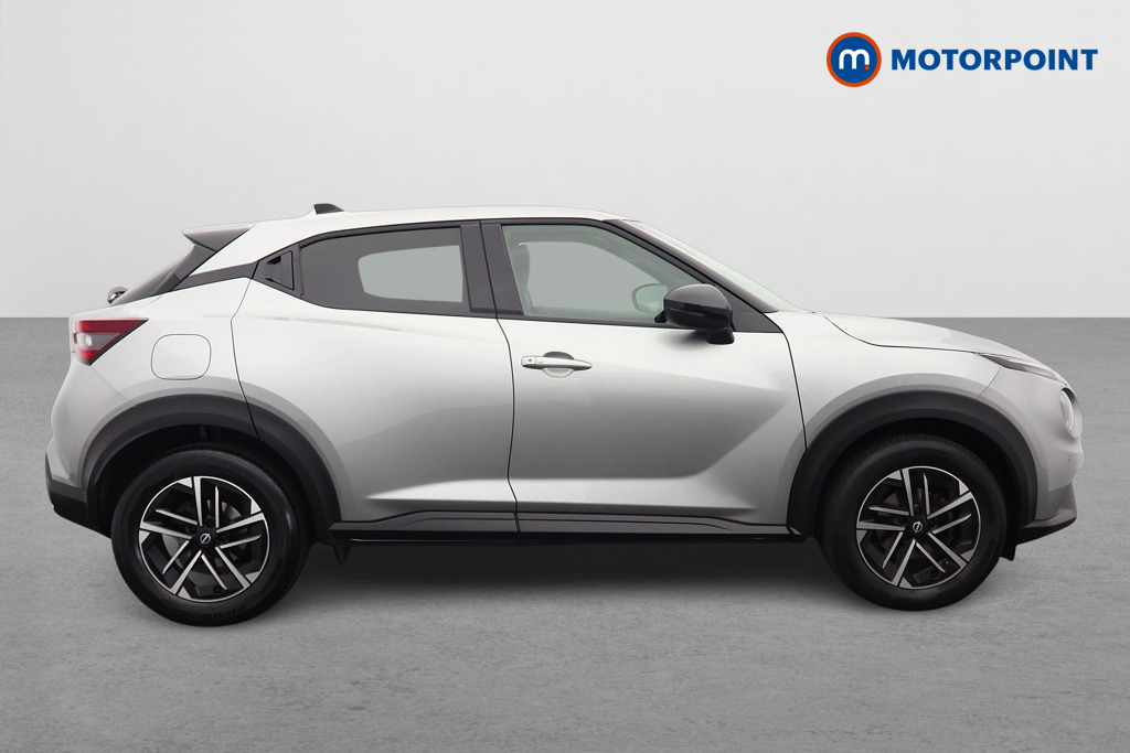 Nissan Juke N-Connecta Automatic Petrol SUV - Stock Number (1642374) - Drivers side