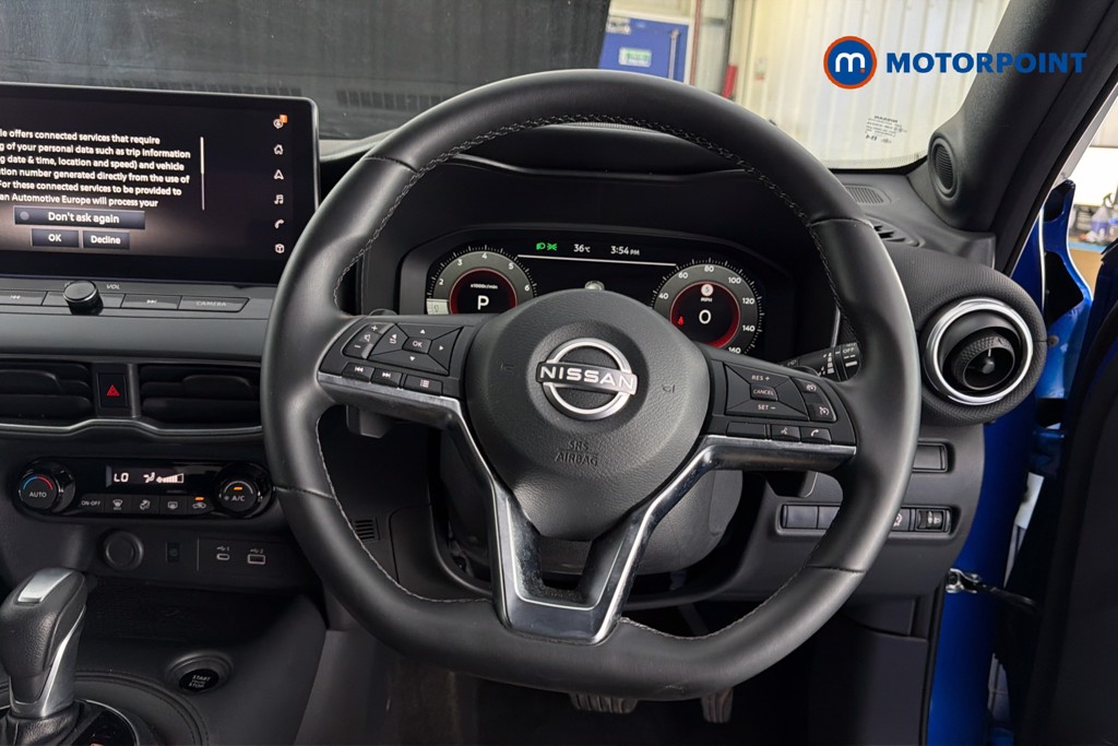 Nissan Juke N-Connecta Automatic Petrol SUV - Stock Number (1642429) - 2nd supplementary image