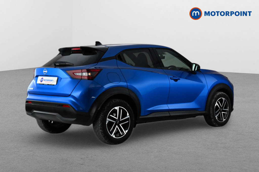 Nissan Juke N-Connecta Automatic Petrol SUV - Stock Number (1642429) - Drivers side rear corner