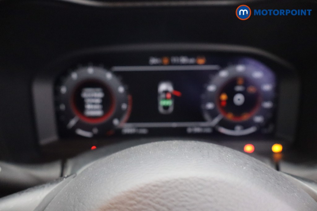 Nissan Juke N-Connecta Manual Petrol SUV - Stock Number (1642472) - 16th supplementary image