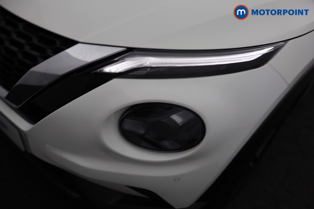 Nissan Juke N-Connecta Manual Petrol SUV - Stock Number (1642472) - 25th supplementary image
