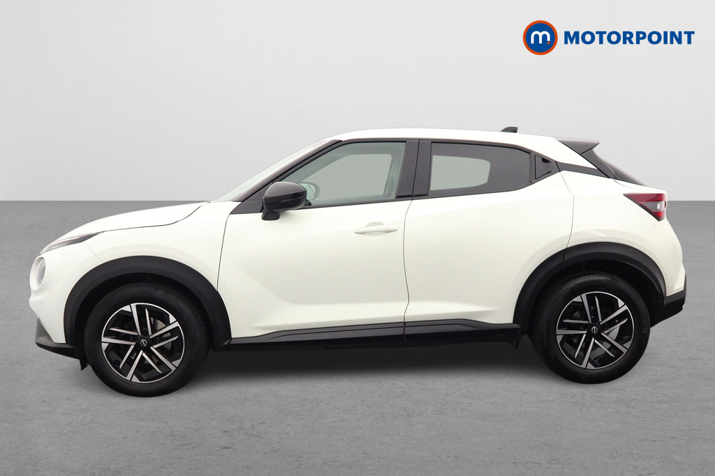 Nissan Juke N-Connecta Manual Petrol SUV - Stock Number (1642472) - Passenger side