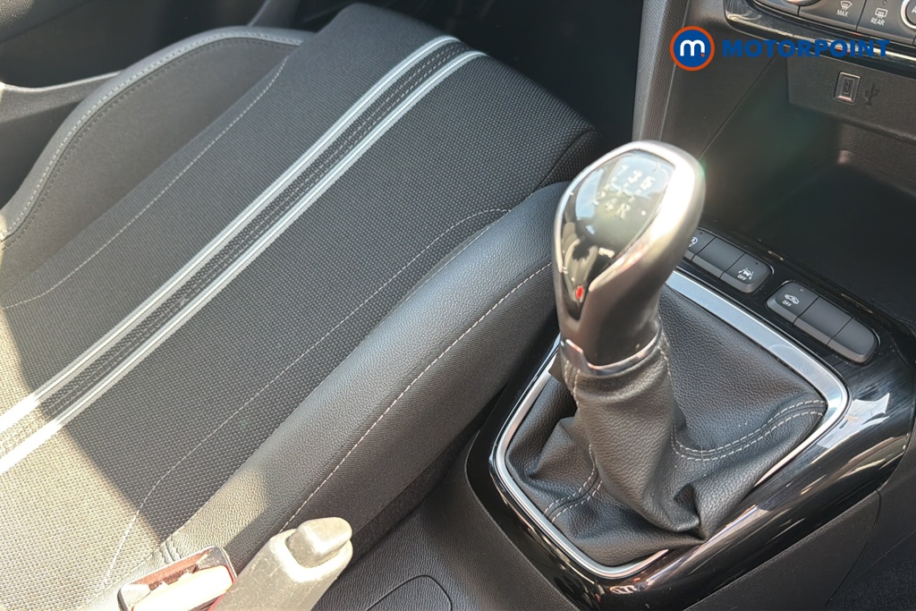Vauxhall Corsa GS Manual Petrol Hatchback - Stock Number (1643050) - 15th supplementary image
