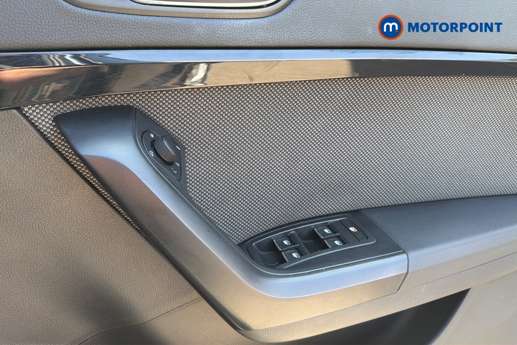 Seat Ateca Xcellence Automatic Petrol SUV - Stock Number (1643173) - 19th supplementary image