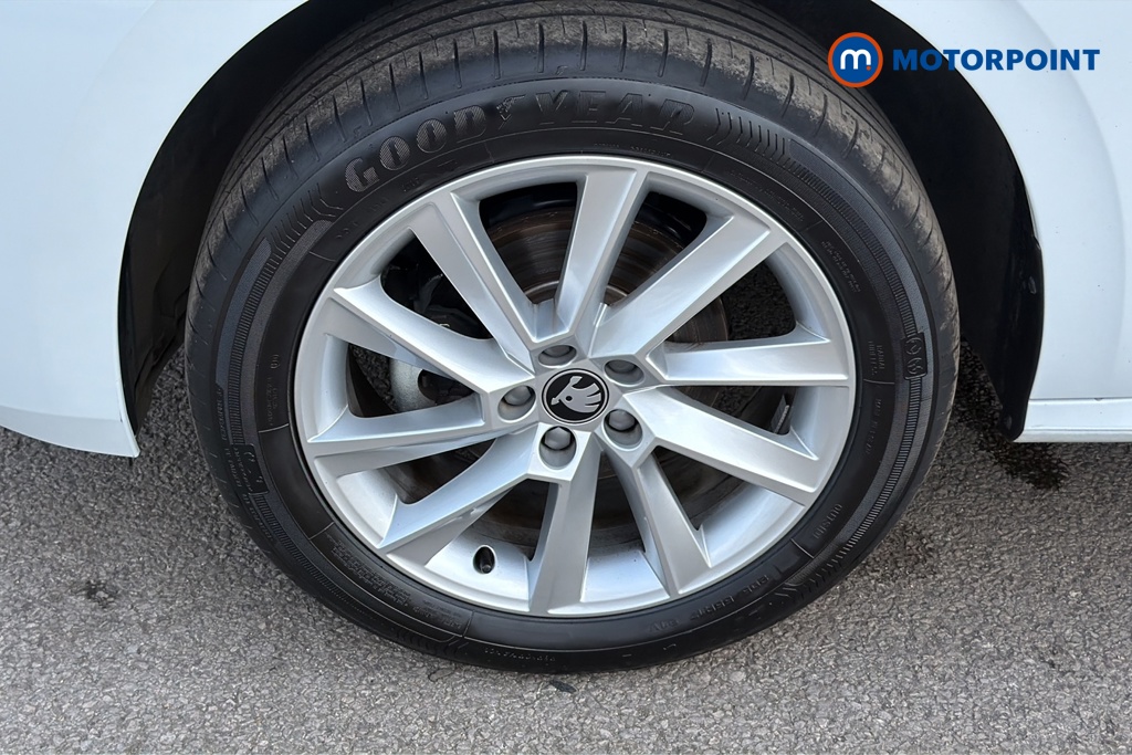Skoda Kamiq Se Edition Manual Petrol SUV - Stock Number (1643352) - 44th supplementary image