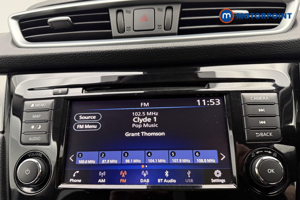 Nissan Qashqai N-Motion Manual Petrol SUV - Stock Number (1643524) - 4th supplementary image