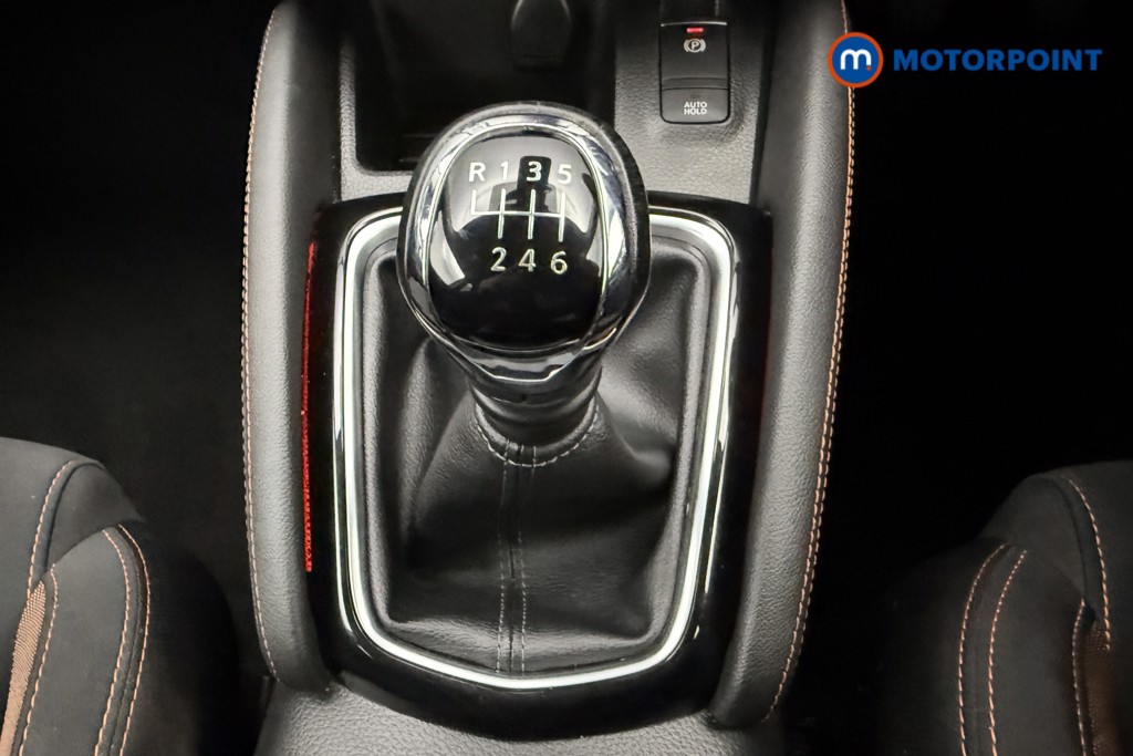 Nissan Qashqai N-Motion Manual Petrol SUV - Stock Number (1643524) - 7th supplementary image