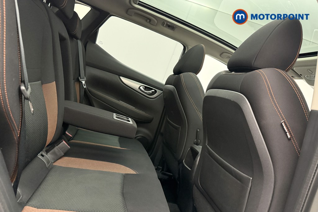 Nissan Qashqai N-Motion Manual Petrol SUV - Stock Number (1643524) - 20th supplementary image