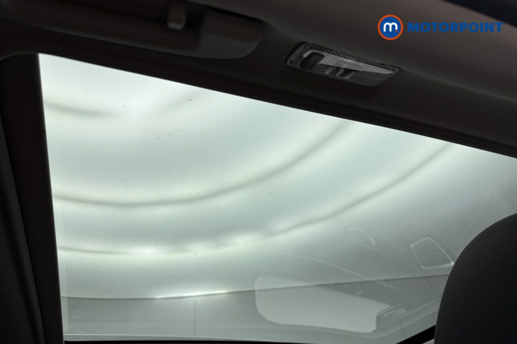 Nissan Qashqai N-Motion Manual Petrol SUV - Stock Number (1643524) - 21st supplementary image