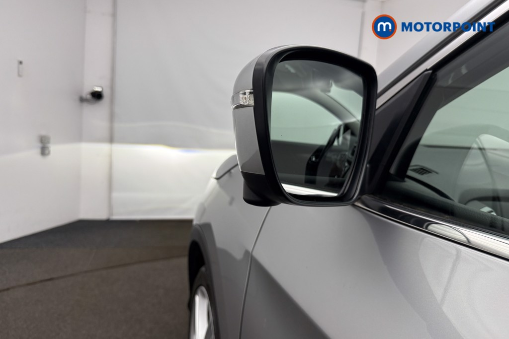 Nissan Qashqai N-Motion Manual Petrol SUV - Stock Number (1643524) - 31st supplementary image