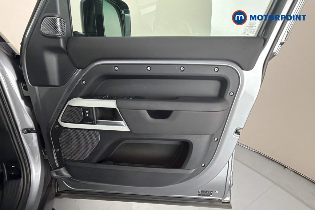 Land Rover Defender X-Dynamic Se Automatic Diesel SUV - Stock Number (1643621) - 19th supplementary image