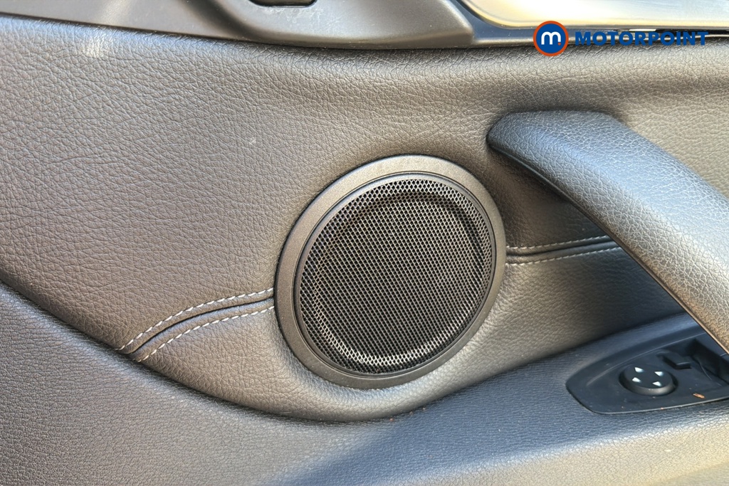BMW X1 Sport Manual Petrol SUV - Stock Number (1643643) - 21st supplementary image