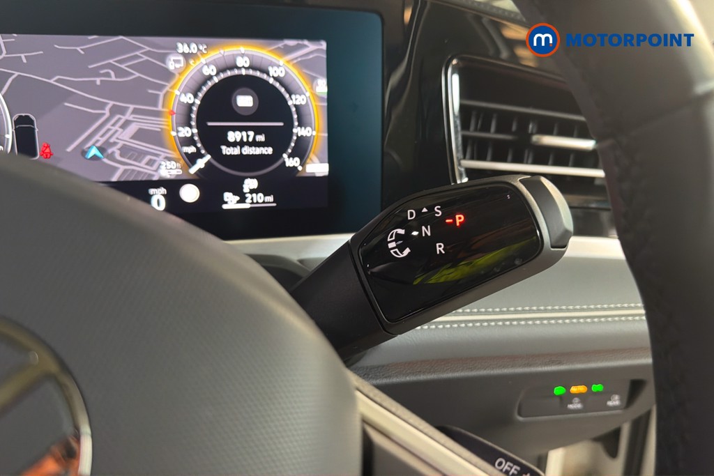 Volkswagen Passat Life Automatic Petrol Plug-In Hybrid Estate - Stock Number (1643787) - 15th supplementary image