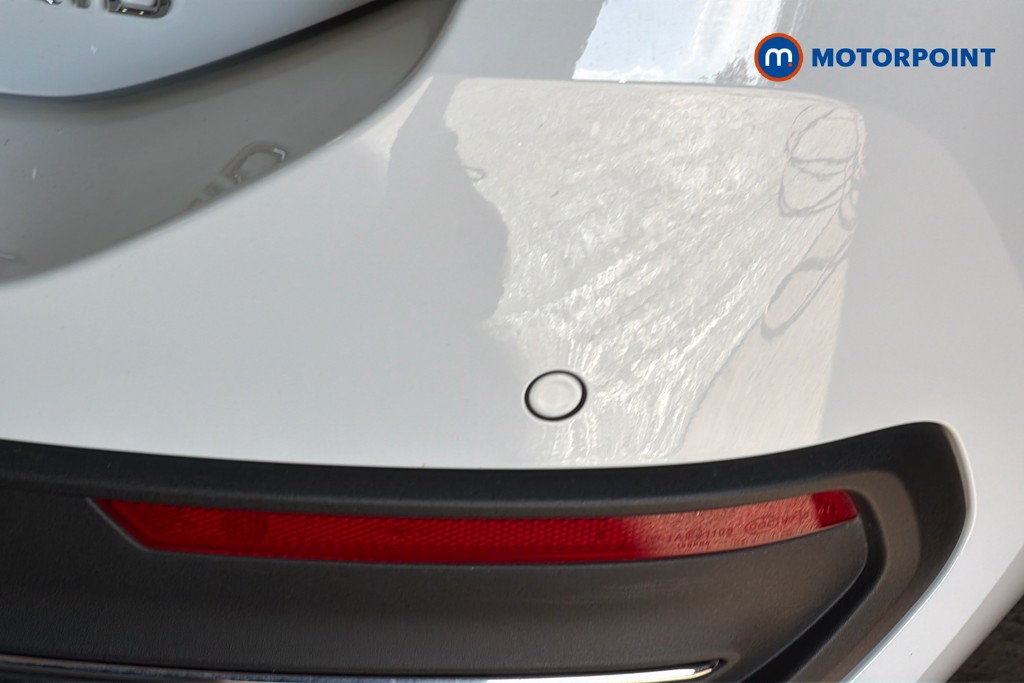 Volkswagen Passat Life Automatic Petrol Plug-In Hybrid Estate - Stock Number (1643787) - 40th supplementary image