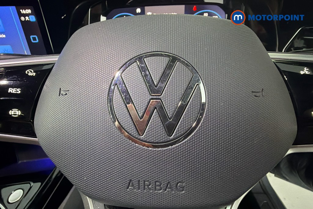 Volkswagen Golf R-Line Manual Petrol Hatchback - Stock Number (1643821) - 5th supplementary image