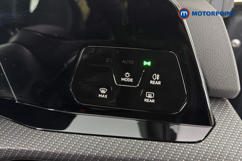 Volkswagen Golf R-Line Manual Petrol Hatchback - Stock Number (1643821) - 18th supplementary image