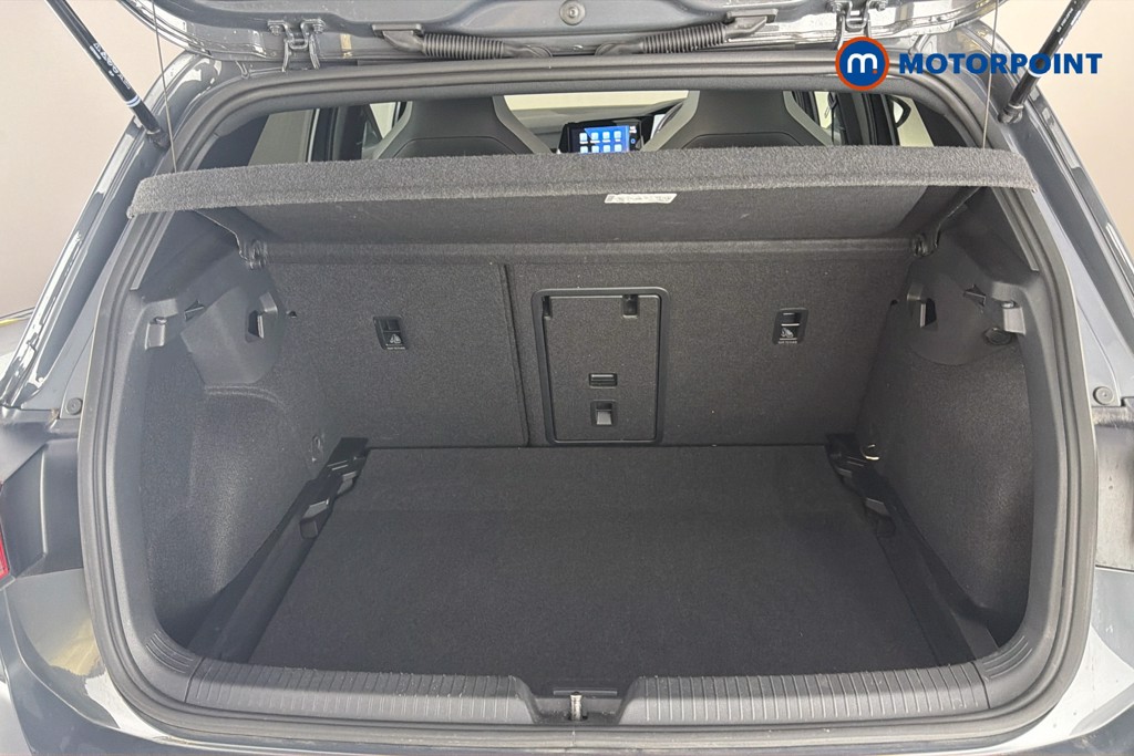 Volkswagen Golf R-Line Manual Petrol Hatchback - Stock Number (1643821) - 33rd supplementary image