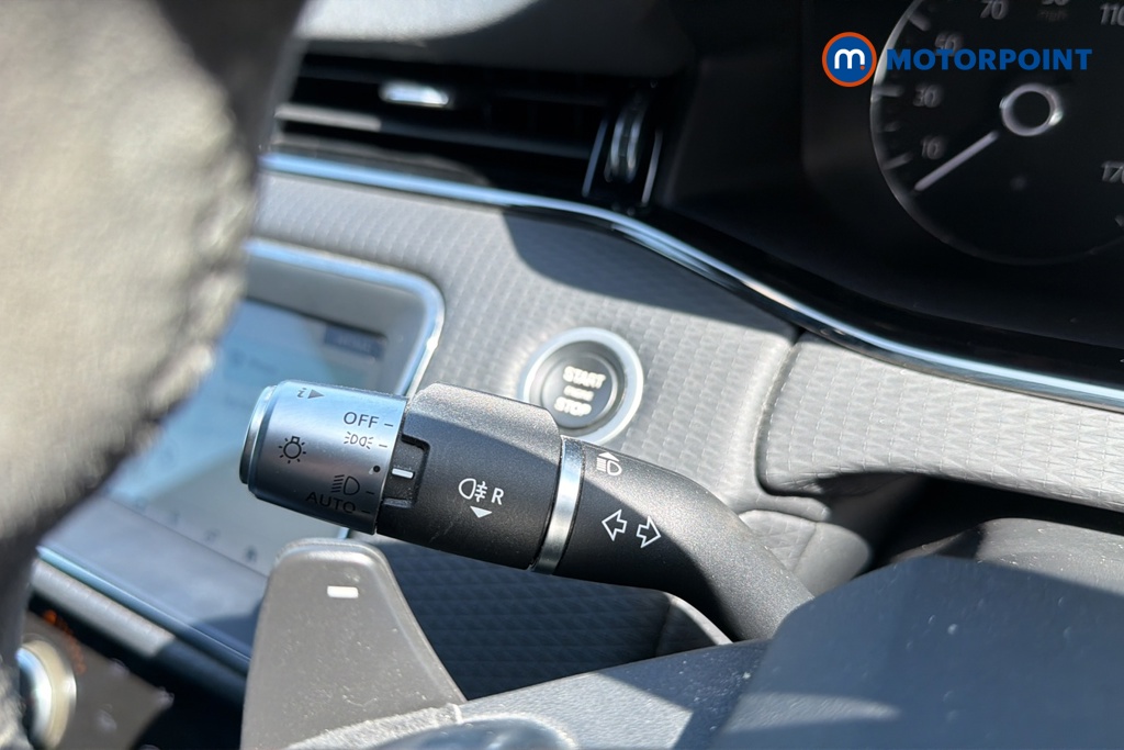 Land Rover Range Rover Evoque R-Dynamic S Automatic Petrol SUV - Stock Number (1644186) - 5th supplementary image