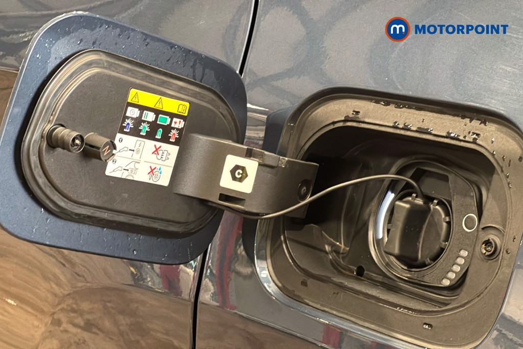Jeep Compass Limited Automatic Petrol Plug-In Hybrid SUV - Stock Number (1644335) - 41st supplementary image