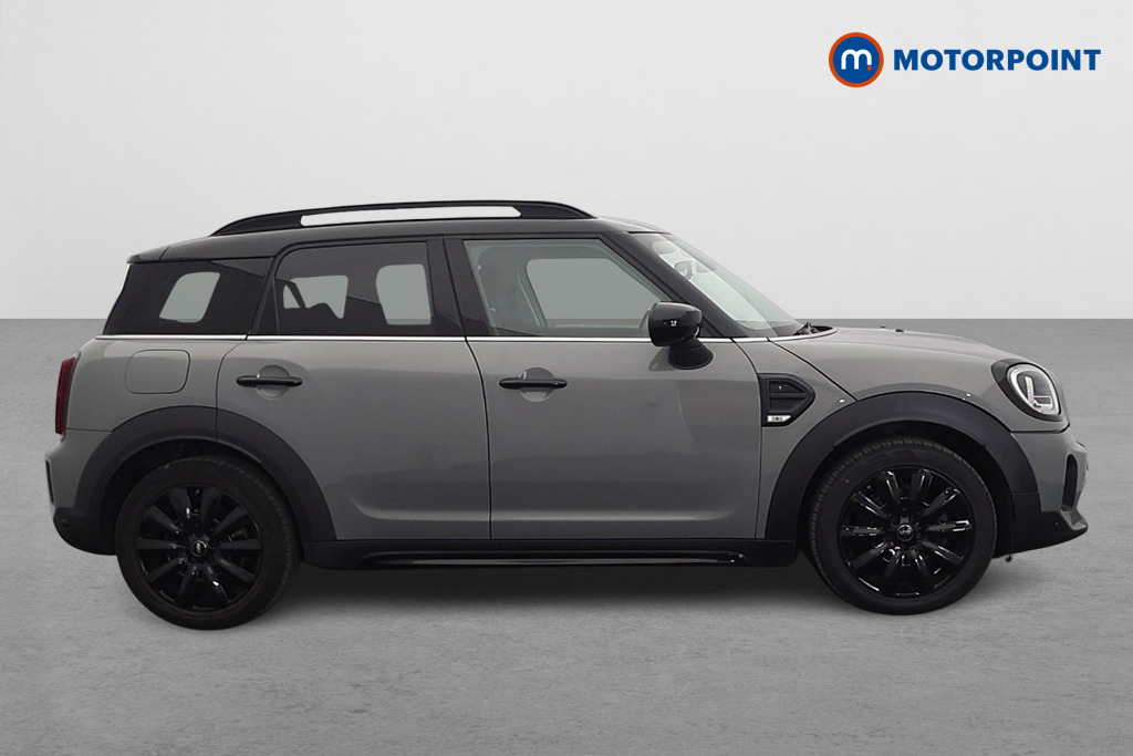 Mini Countryman Cooper Sport Automatic Petrol SUV - Stock Number (1644392) - Drivers side