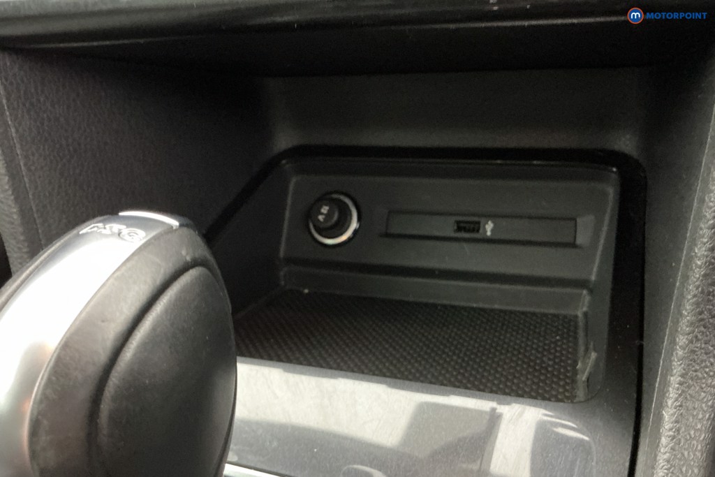 Volkswagen Golf Sv Match Automatic Petrol Hatchback - Stock Number (1644393) - 16th supplementary image