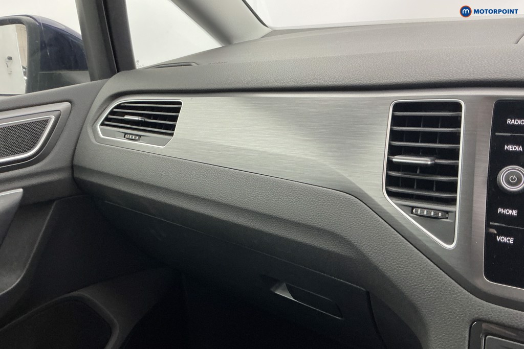 Volkswagen Golf Sv Match Automatic Petrol Hatchback - Stock Number (1644393) - 18th supplementary image