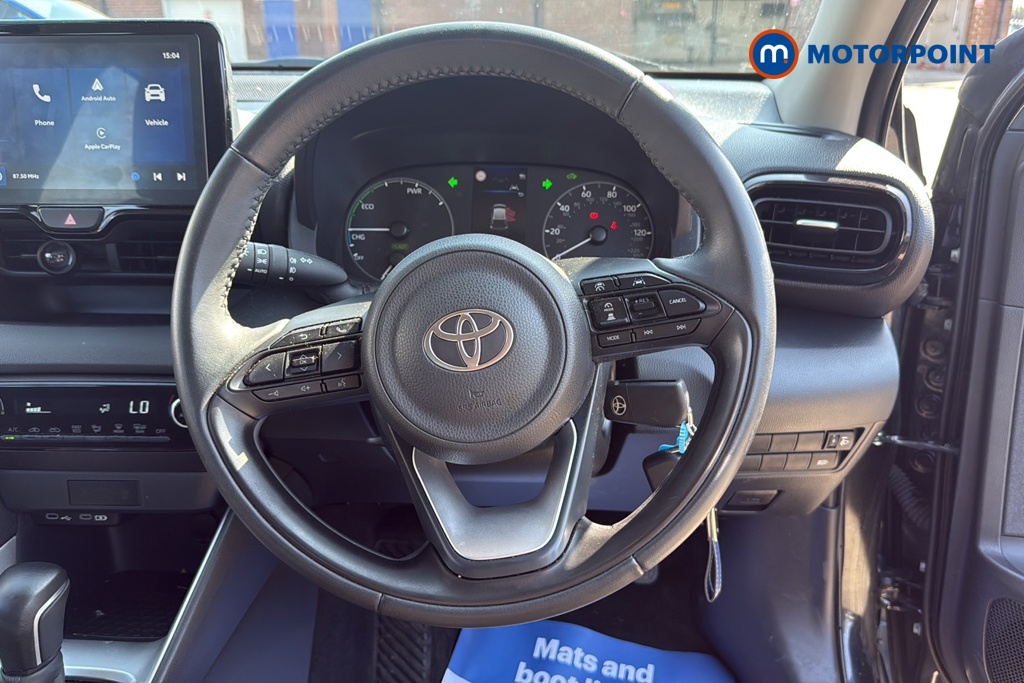 Toyota Yaris Icon Automatic Petrol-Electric Hybrid Hatchback - Stock Number (1644484) - 2nd supplementary image