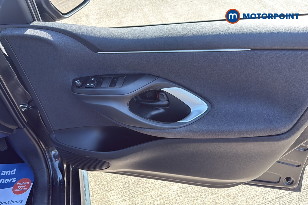 Toyota Yaris Icon Automatic Petrol-Electric Hybrid Hatchback - Stock Number (1644484) - 18th supplementary image