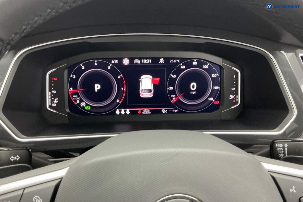 Volkswagen Tiguan Elegance Automatic Petrol SUV - Stock Number (1644750) - 7th supplementary image