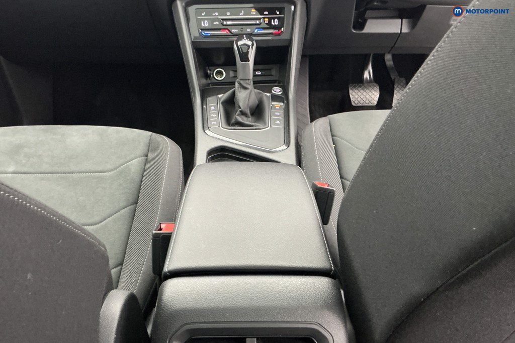 Volkswagen Tiguan Elegance Automatic Petrol SUV - Stock Number (1644750) - 11th supplementary image