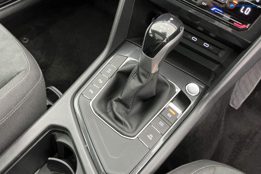 Volkswagen Tiguan Elegance Automatic Petrol SUV - Stock Number (1644750) - 15th supplementary image