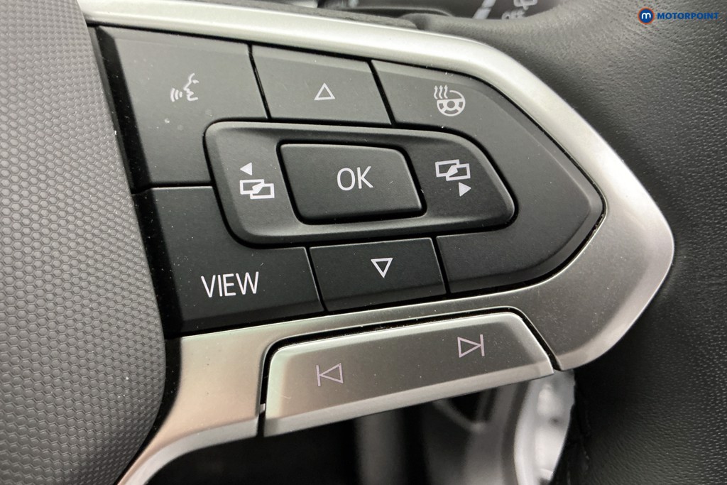 Volkswagen Tiguan Elegance Automatic Petrol SUV - Stock Number (1644750) - 21st supplementary image