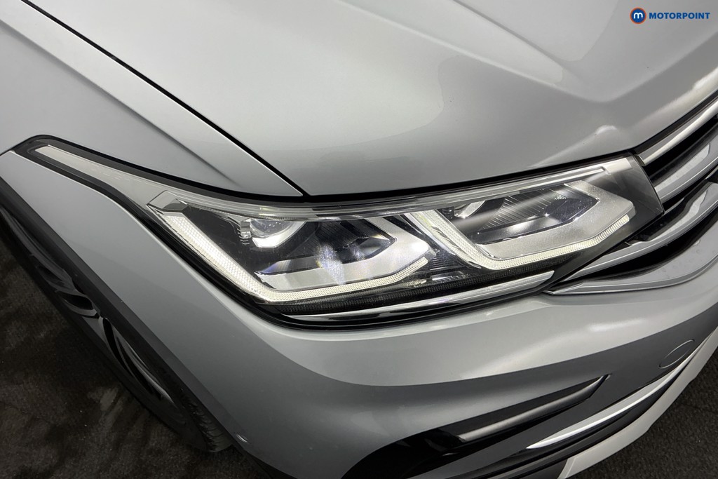 Volkswagen Tiguan Elegance Automatic Petrol SUV - Stock Number (1644750) - 28th supplementary image