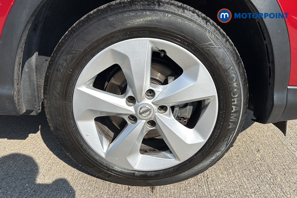 Nissan Qashqai Acenta Premium Manual Petrol SUV - Stock Number (1644751) - 47th supplementary image