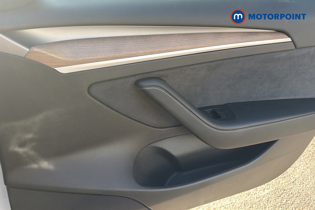 Tesla Model 3 Standard Plus Automatic Electric Saloon - Stock Number (1644830) - 18th supplementary image