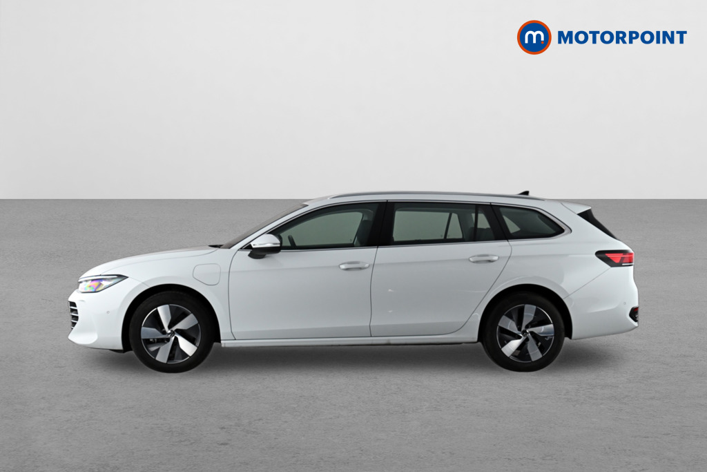 Volkswagen Passat Life Automatic Petrol Plug-In Hybrid Estate - Stock Number (1645476) - Passenger side