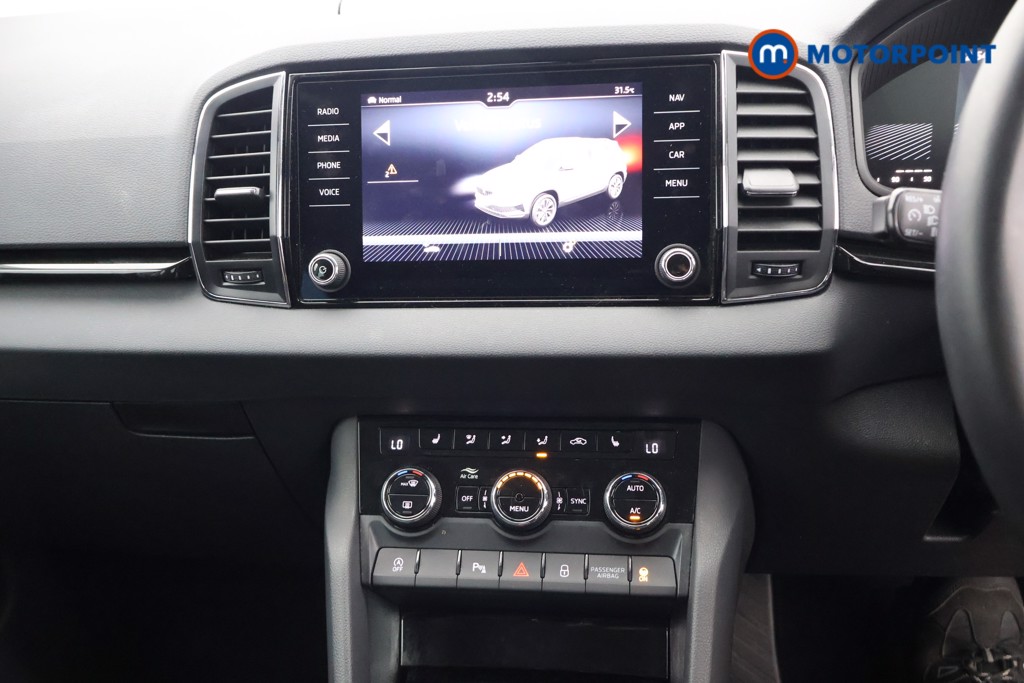 Skoda Karoq Se L Automatic Petrol SUV - Stock Number (1645540) - 7th supplementary image