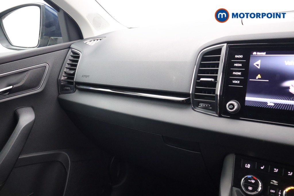 Skoda Karoq Se L Automatic Petrol SUV - Stock Number (1645540) - 9th supplementary image