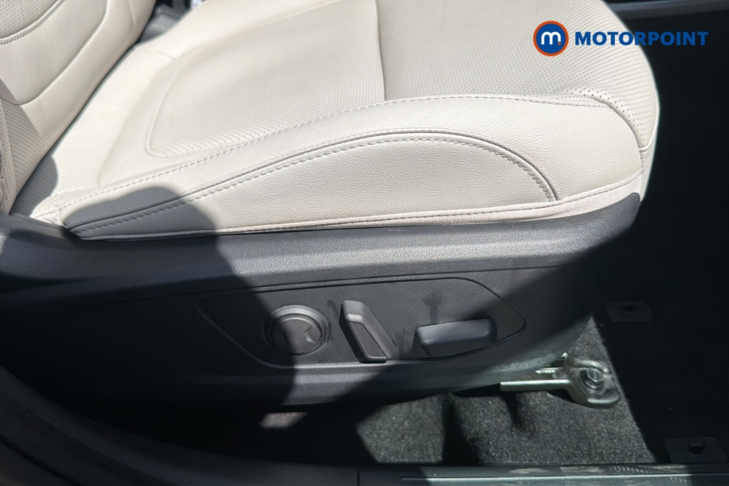 Hyundai Tucson Ultimate Automatic Petrol-Electric Hybrid SUV - Stock Number (1645547) - 23rd supplementary image