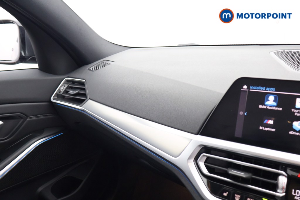 BMW 3 Series M Sport Automatic Petrol Plug-In Hybrid Saloon - Stock Number (1645683) - 9th supplementary image