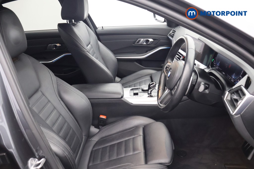 BMW 3 Series M Sport Automatic Petrol Plug-In Hybrid Saloon - Stock Number (1645683) - 13th supplementary image
