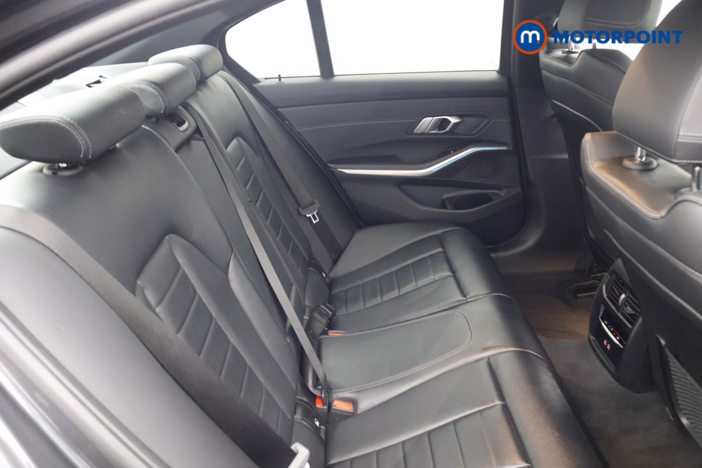 BMW 3 Series M Sport Automatic Petrol Plug-In Hybrid Saloon - Stock Number (1645683) - 14th supplementary image