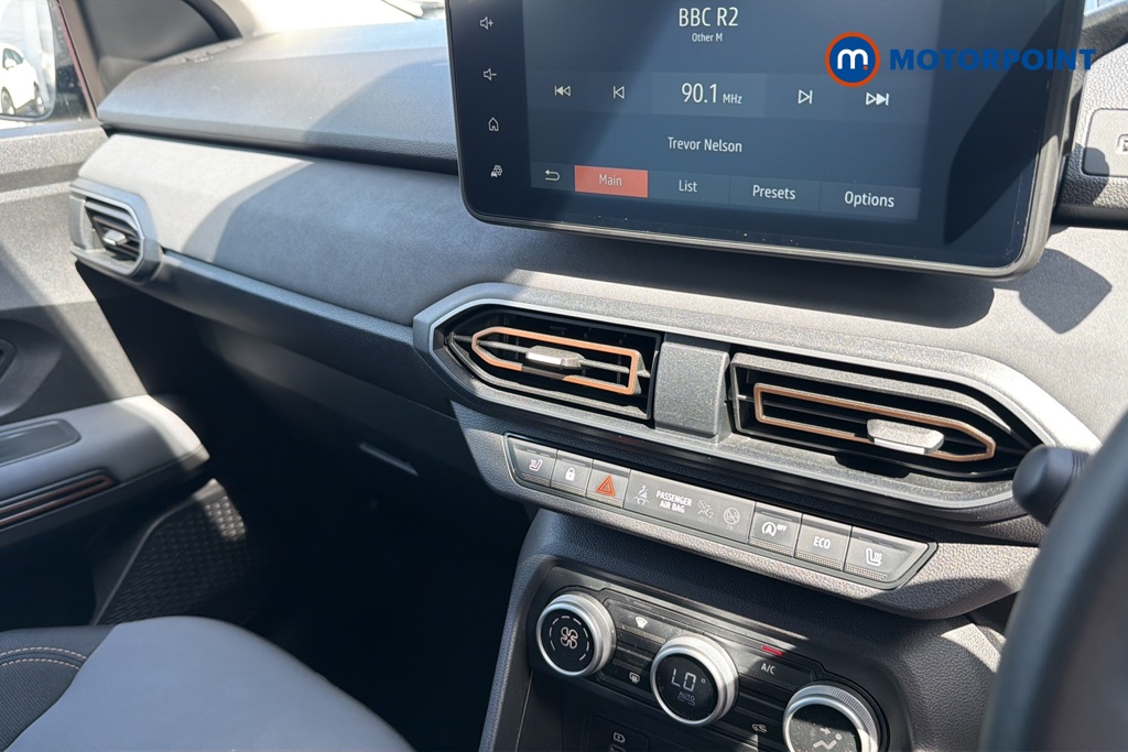 Dacia Sandero Stepway Extreme Manual Petrol Hatchback - Stock Number (1645785) - 12th supplementary image