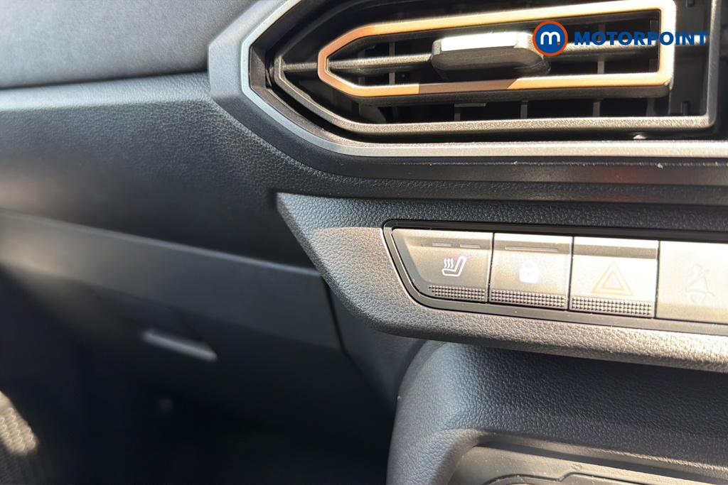 Dacia Sandero Stepway Extreme Manual Petrol Hatchback - Stock Number (1645785) - 14th supplementary image