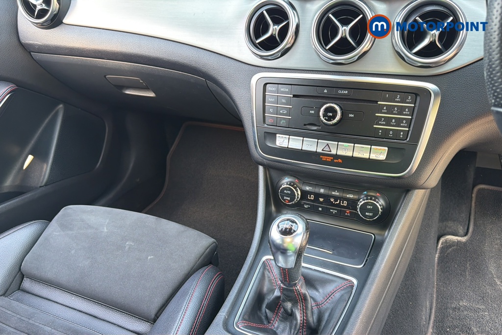 Mercedes-Benz GLA Amg Line Manual Petrol SUV - Stock Number (1645867) - 15th supplementary image